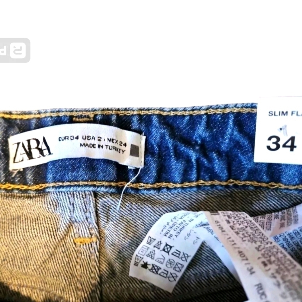 ZARA Medium Wash High Rise SLIM FLARE Leg Jeans Split Hem Sz US 2 - Picture 4 of 6